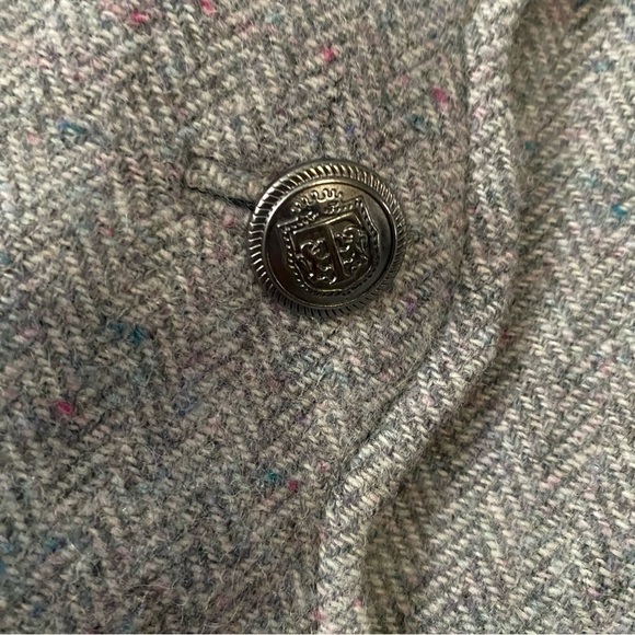 Wool blend herringbone scalloped faux wrap skirt with crested buttons Talbots - Picture 3 of 7